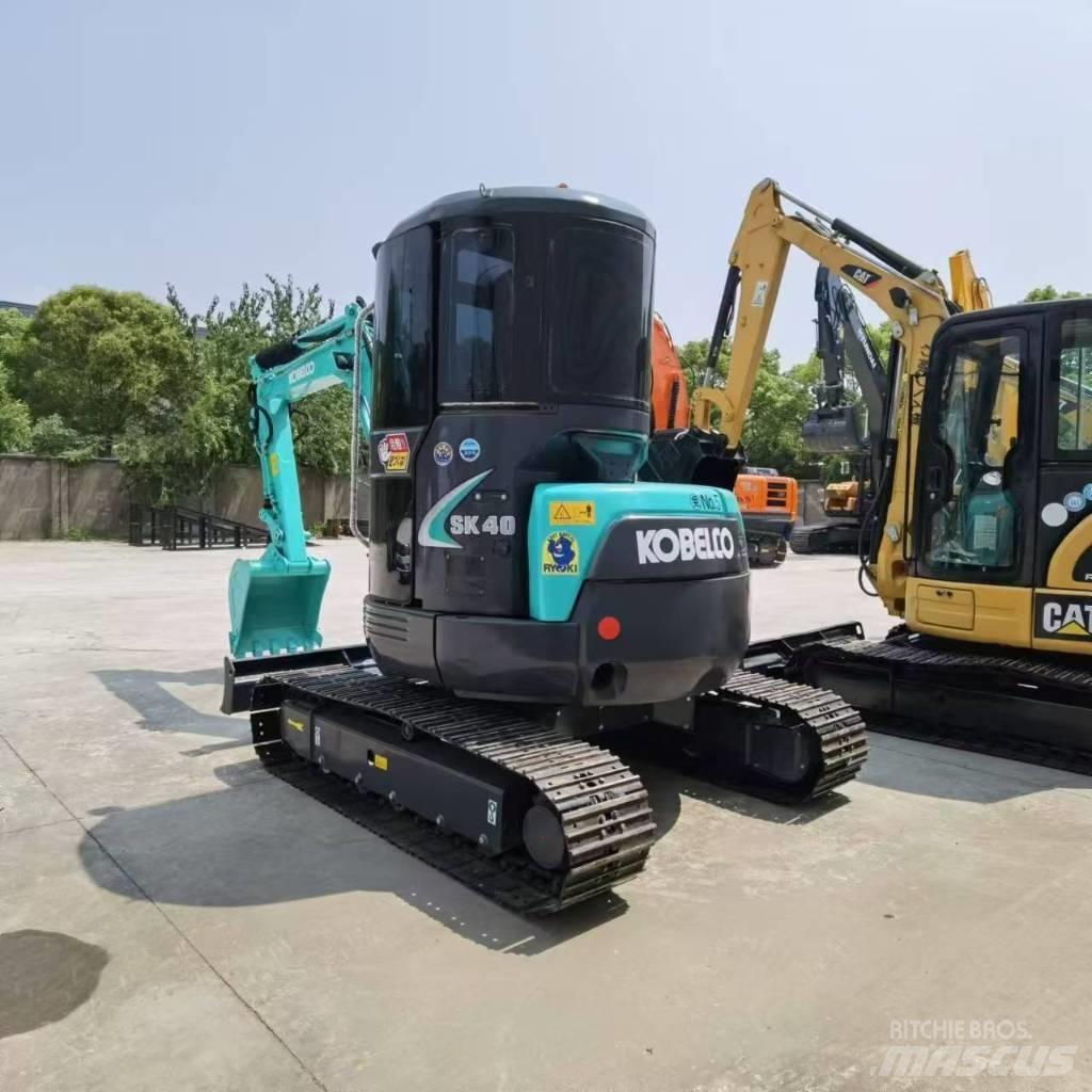 Kobelco SK 40 Міні-екскаватори < 7т