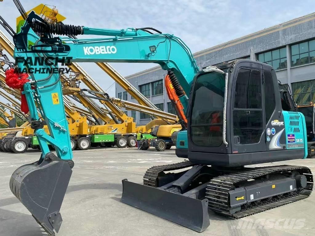 Kobelco 75 Міні-екскаватори < 7т