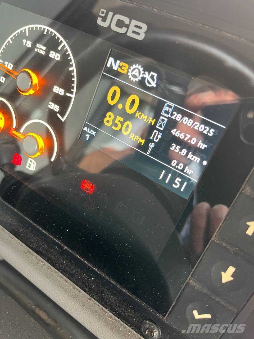 JCB TM 320 Agri Фронтальні навантажувачі