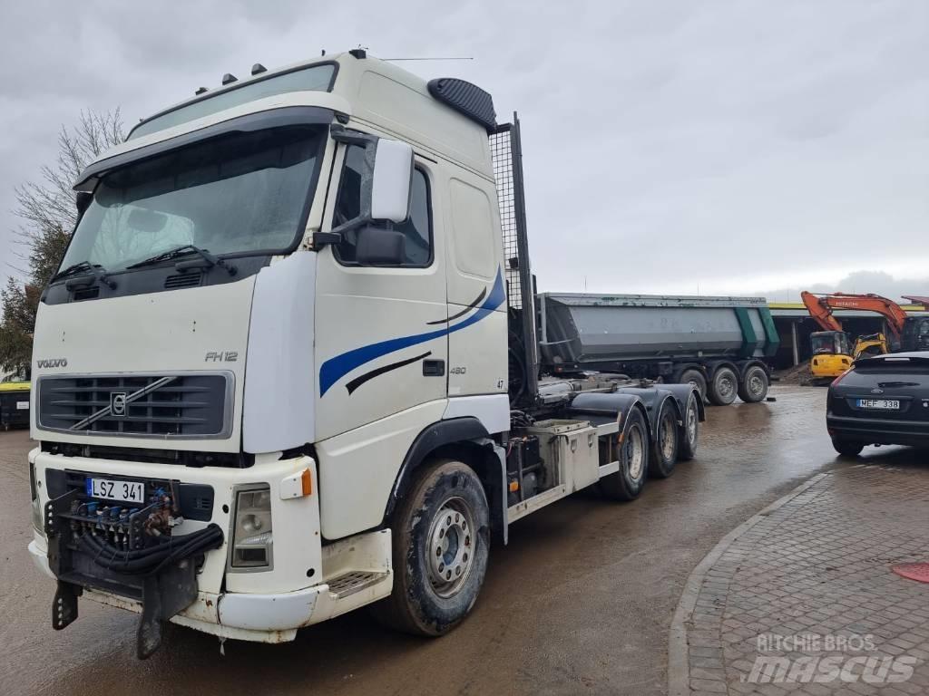 Volvo FH 12 Вантажівки з гаковим підйомом