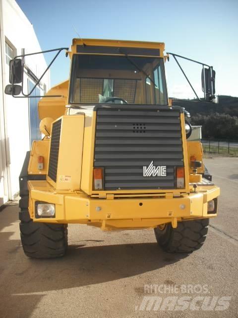 Volvo A 25 C   4x4 Зчленовані самоскиди