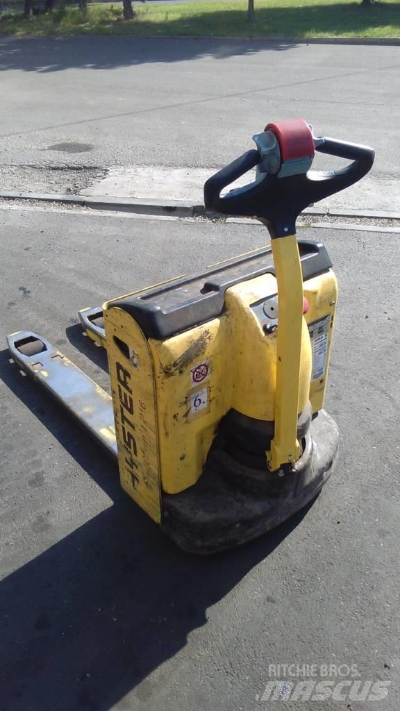 Hyster P1.6 Штабелери