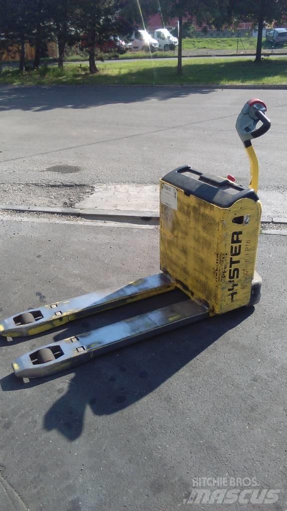 Hyster P1.6 Штабелери