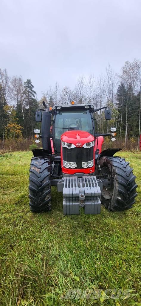 Massey Ferguson 6615 Трактори