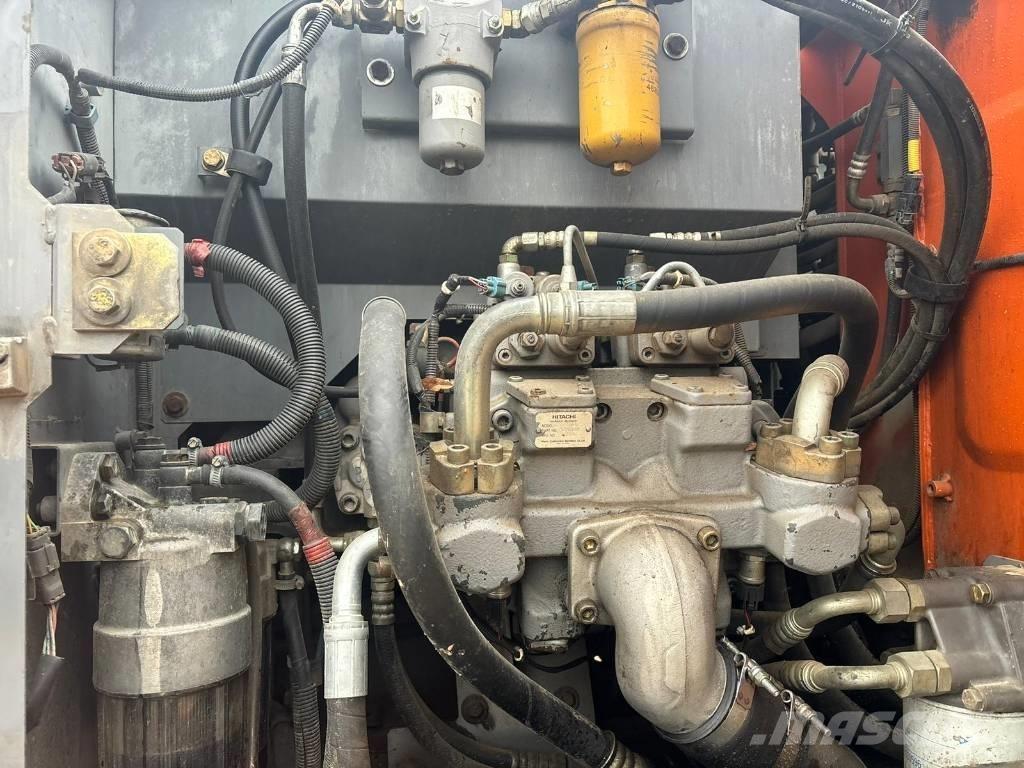 Hitachi ZX140 W-3 Колісні екскаватори