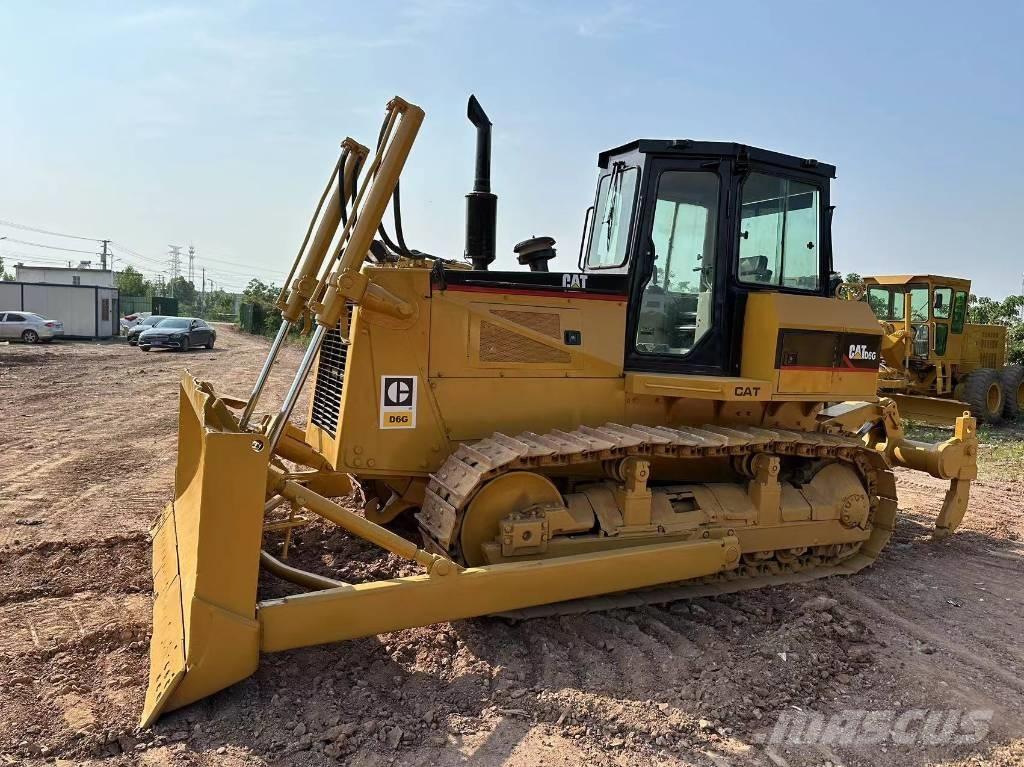 CAT D 6 G Гусеничні бульдозери
