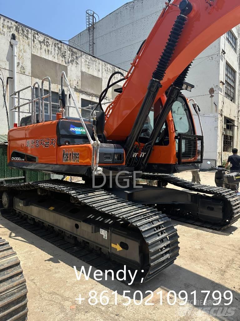 Doosan DX 300 Середні екскаватори 7т. - 12т.