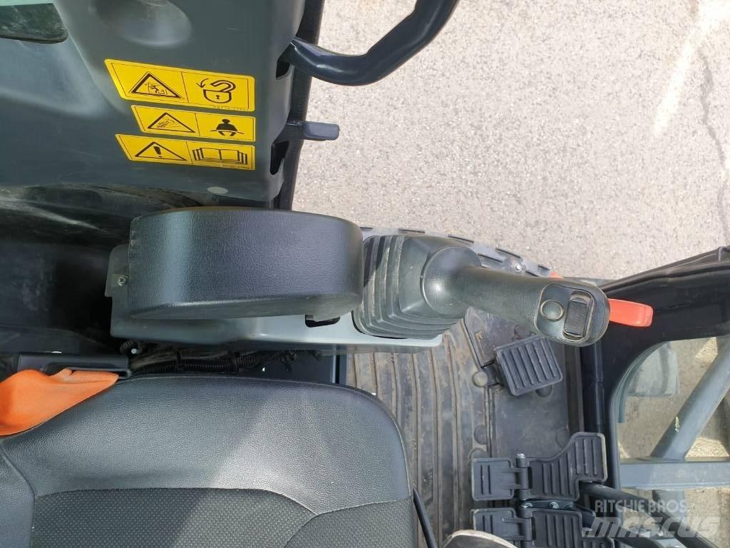 Kubota KX 042-4A Міні-екскаватори < 7т