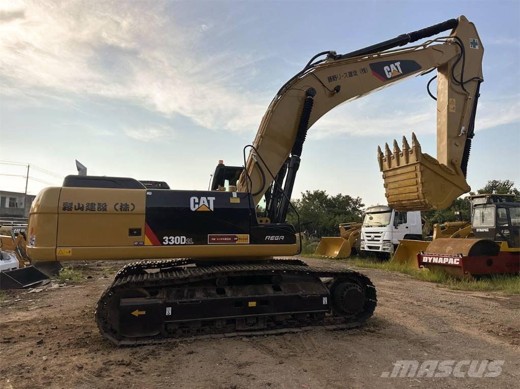 CAT 330D Гусеничні екскаватори