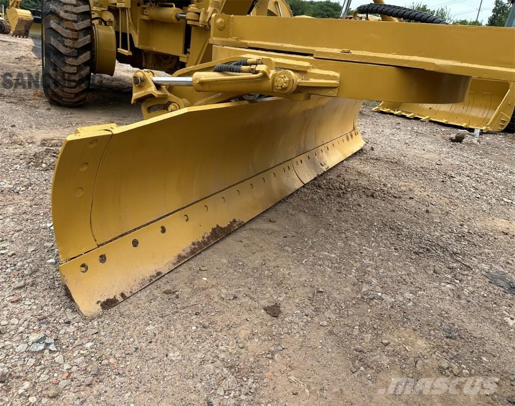 CAT 12 G Грейдери