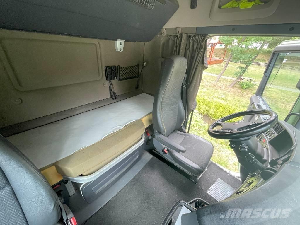 Scania R 490 Тягачі