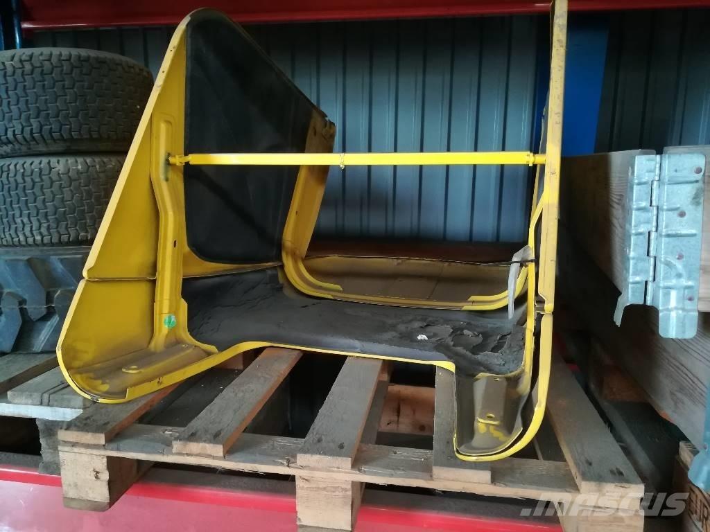 New Holland B 115 Двигуни