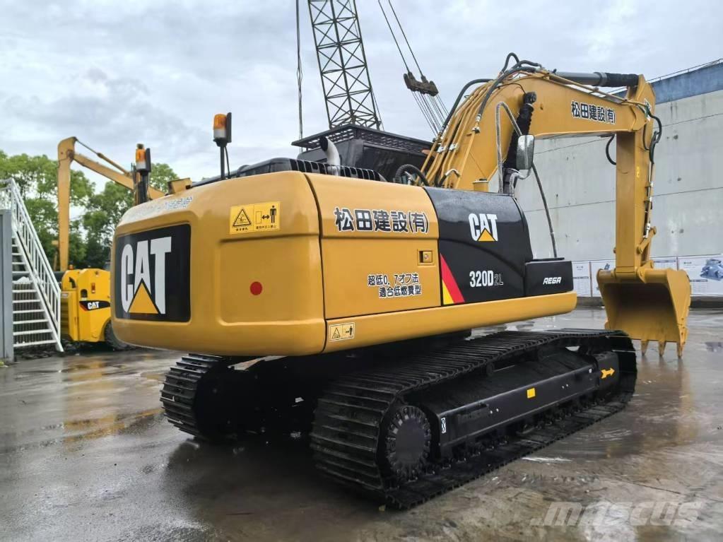 CAT 320 D Гусеничні екскаватори
