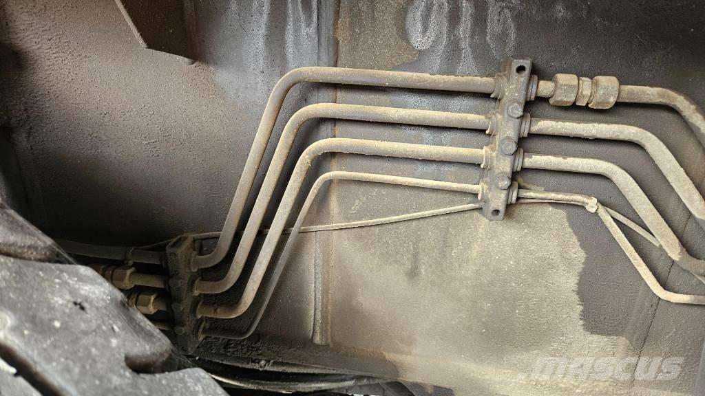 Kato SR 250 автокрани всюдиходи