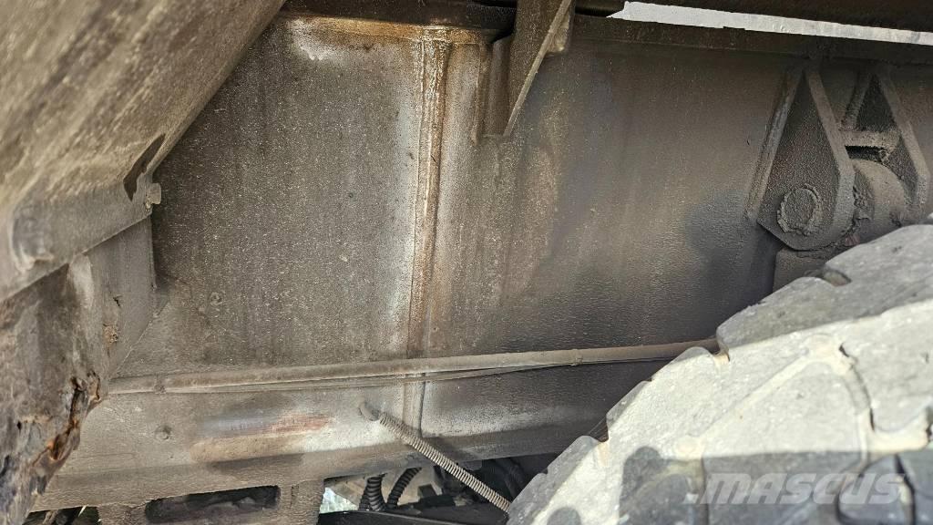 Kato SR 250 автокрани всюдиходи