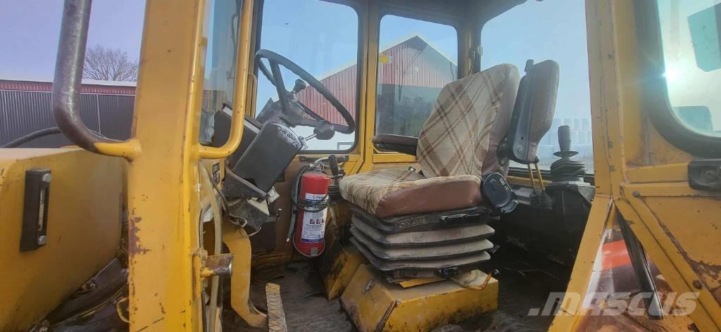 Hydrema 808 Екскаватори-навантажувачі