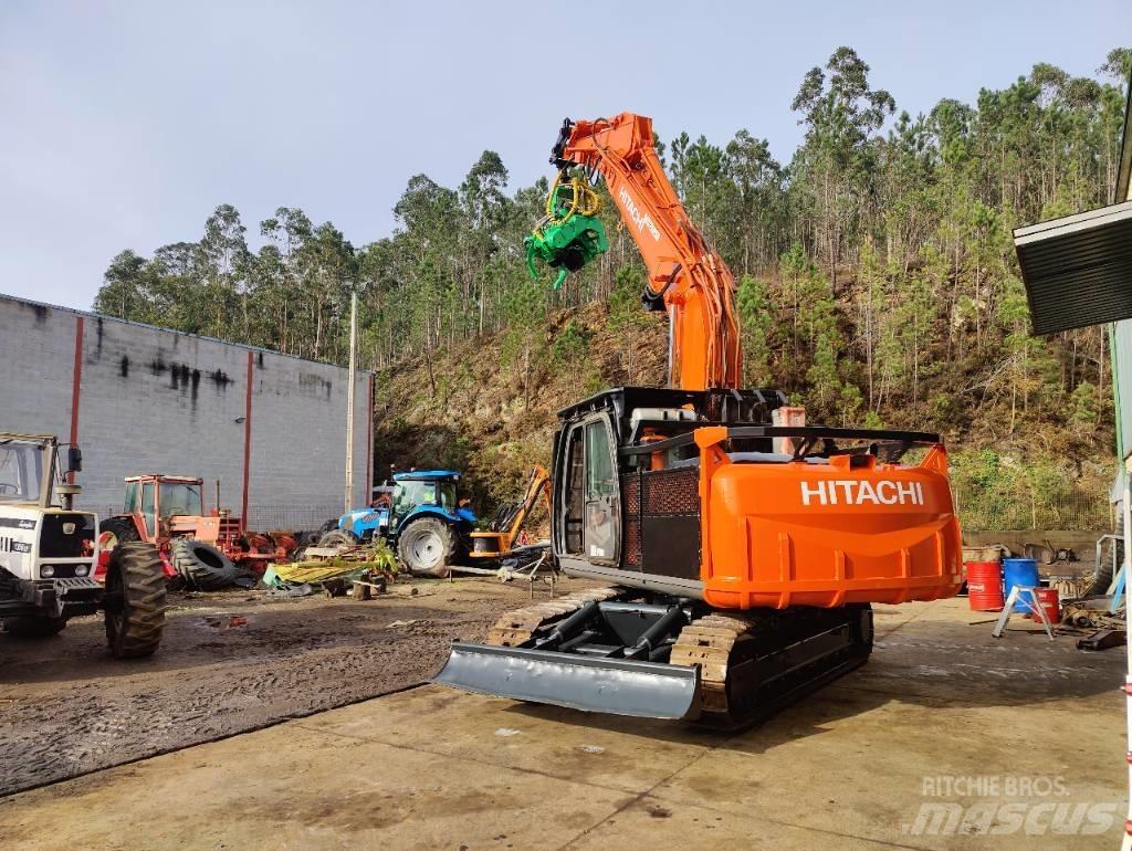 Hitachi ZX 210 Гусеничні екскаватори