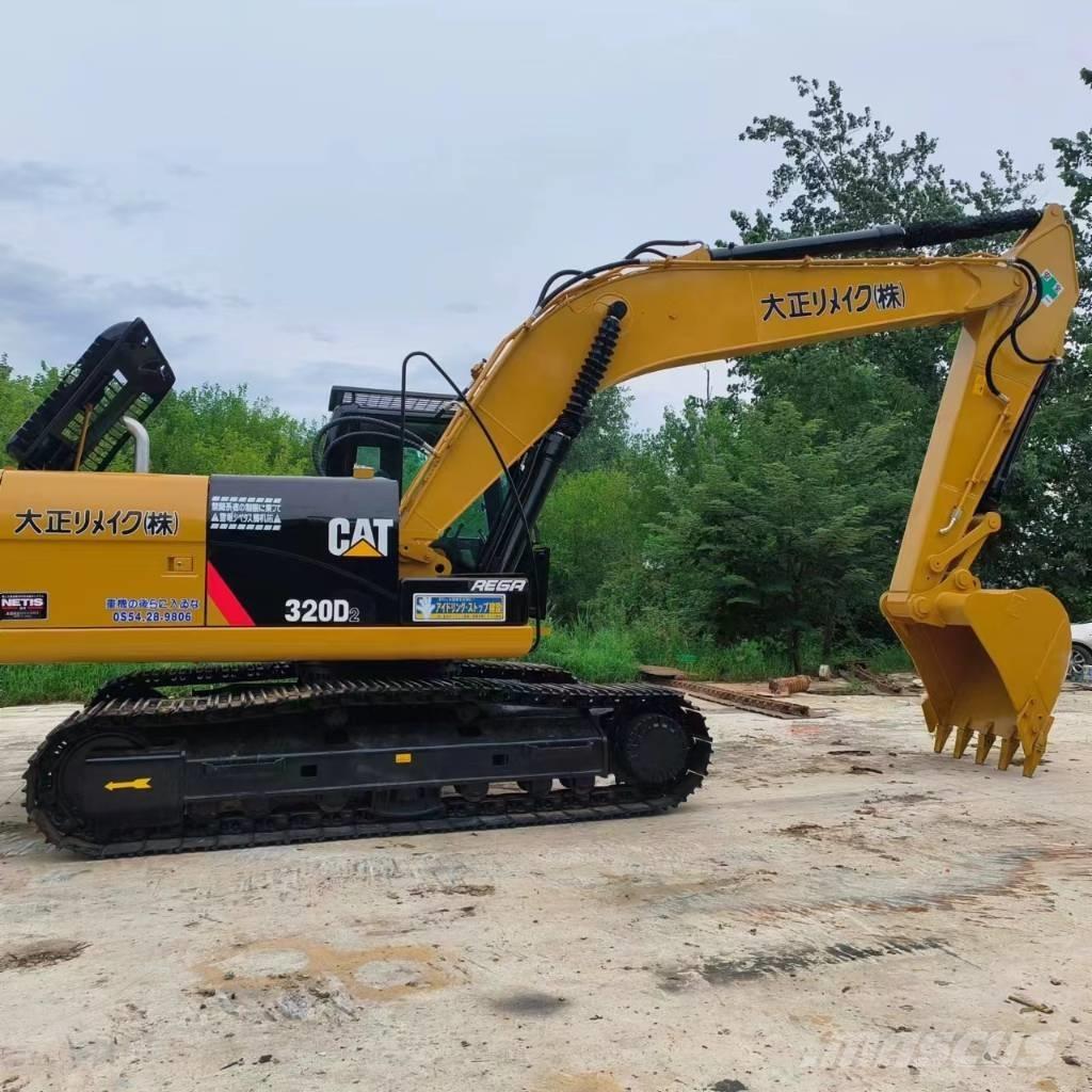 CAT 320D2 Гусеничні екскаватори