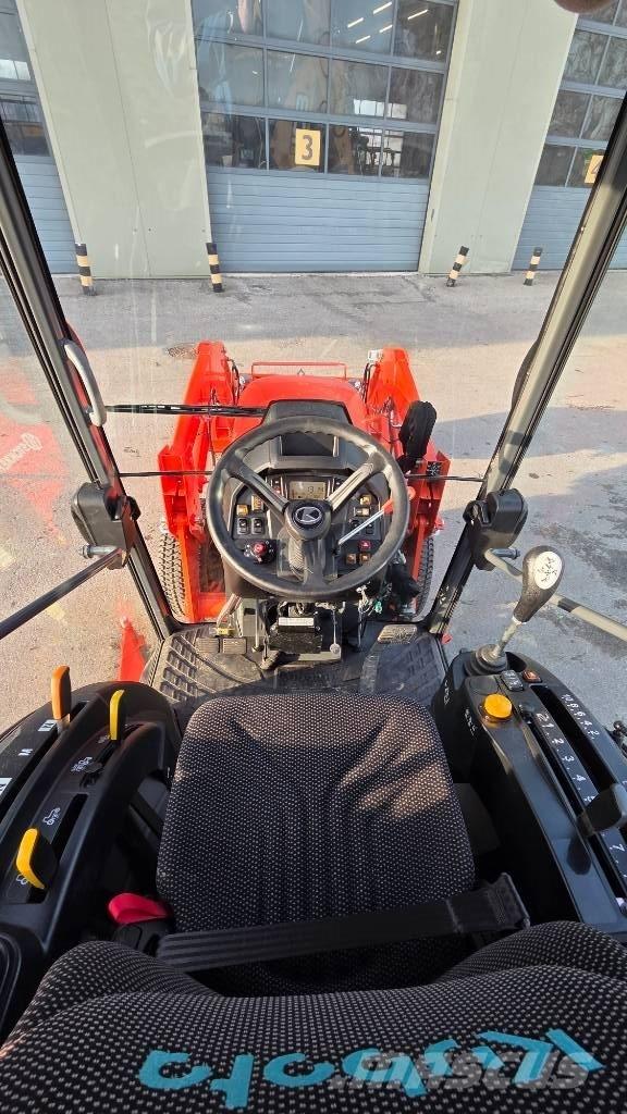 Kubota LX401 Трактори