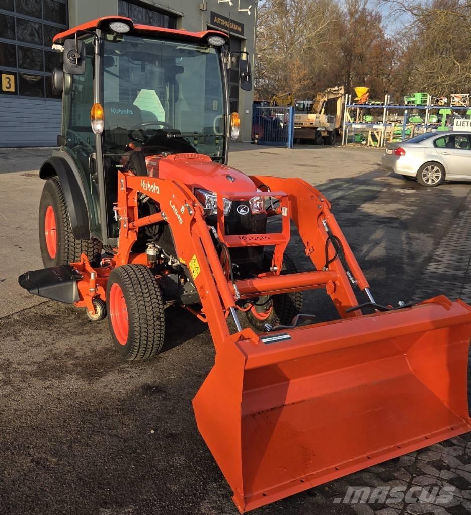 Kubota LX401 Трактори