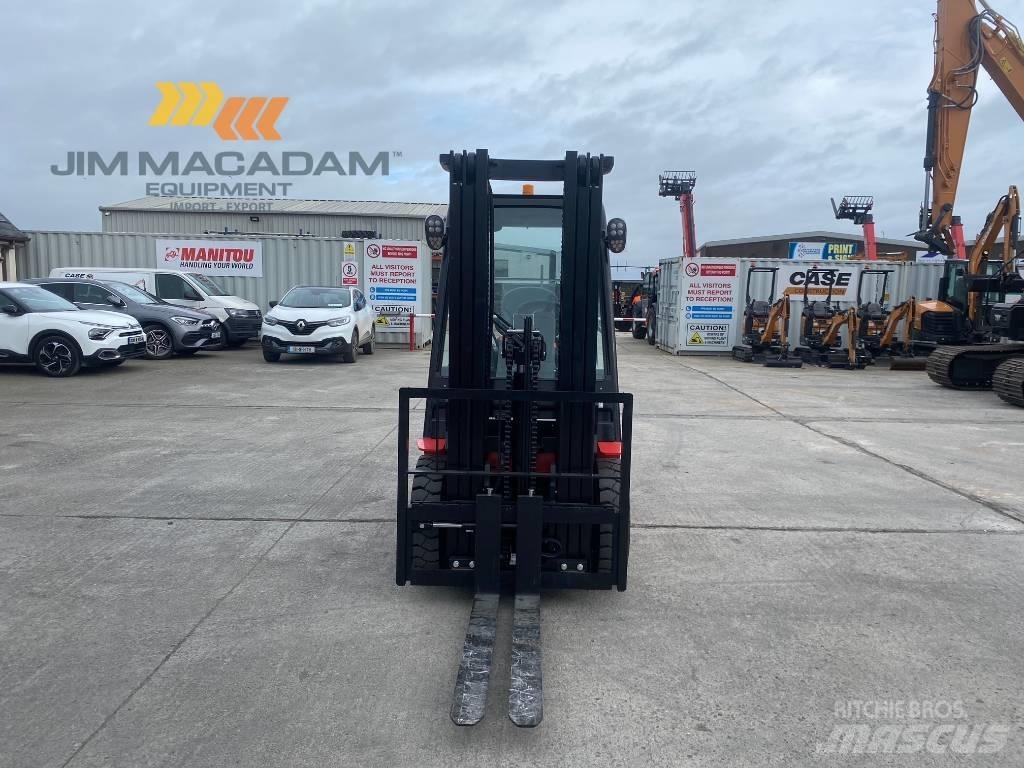 Manitou MI 25 D Дизельні навантажувачі