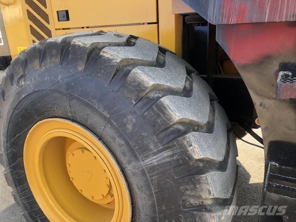 SDLG 956L Фронтальні навантажувачі