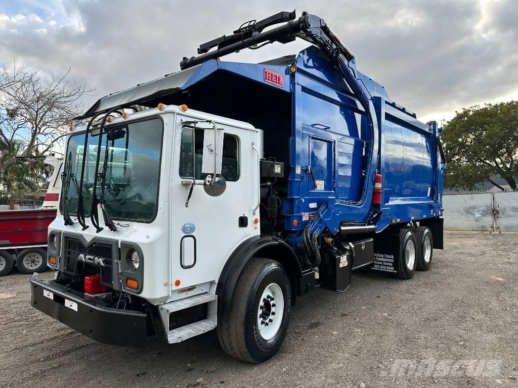 Mack MRU 613 Комбі/Вакуумні вантажівки