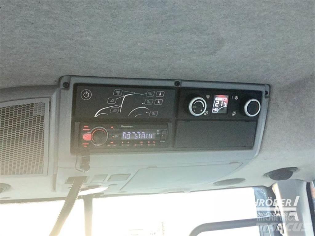 Valtra T 175 EA Трактори