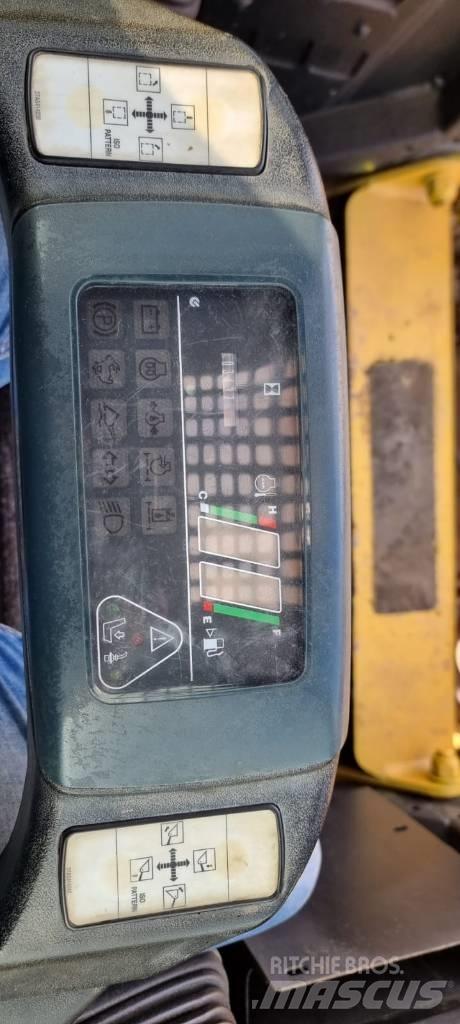 Komatsu CK 35-1 Міні-навантажувачі