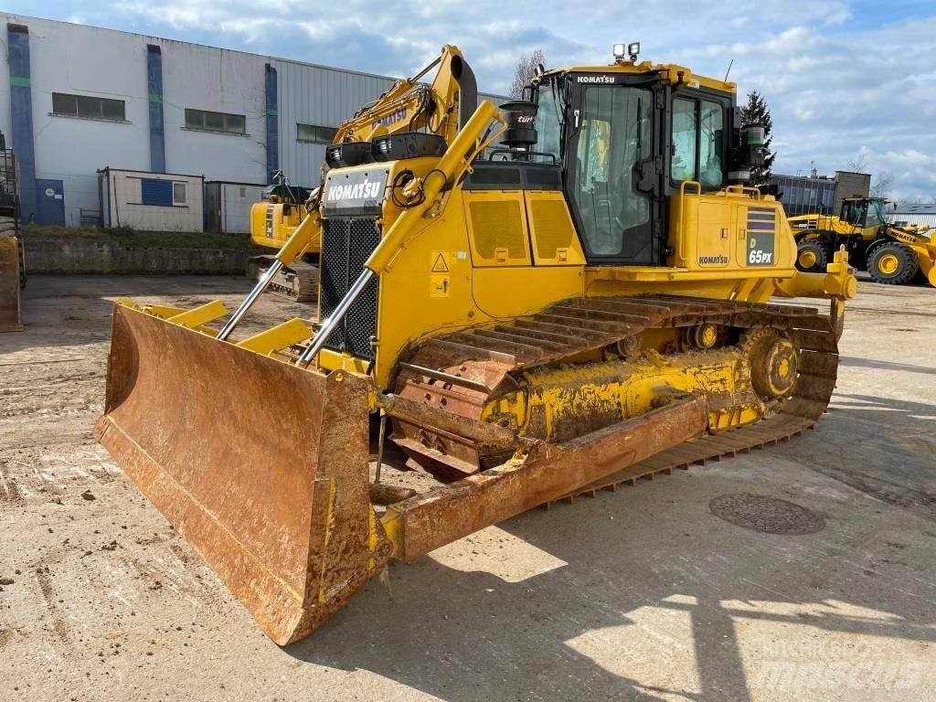 Komatsu D65PX-18E0 Гусеничні бульдозери