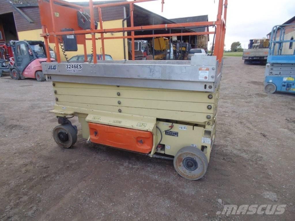 JLG 3245 ES Підйомники-ножиці