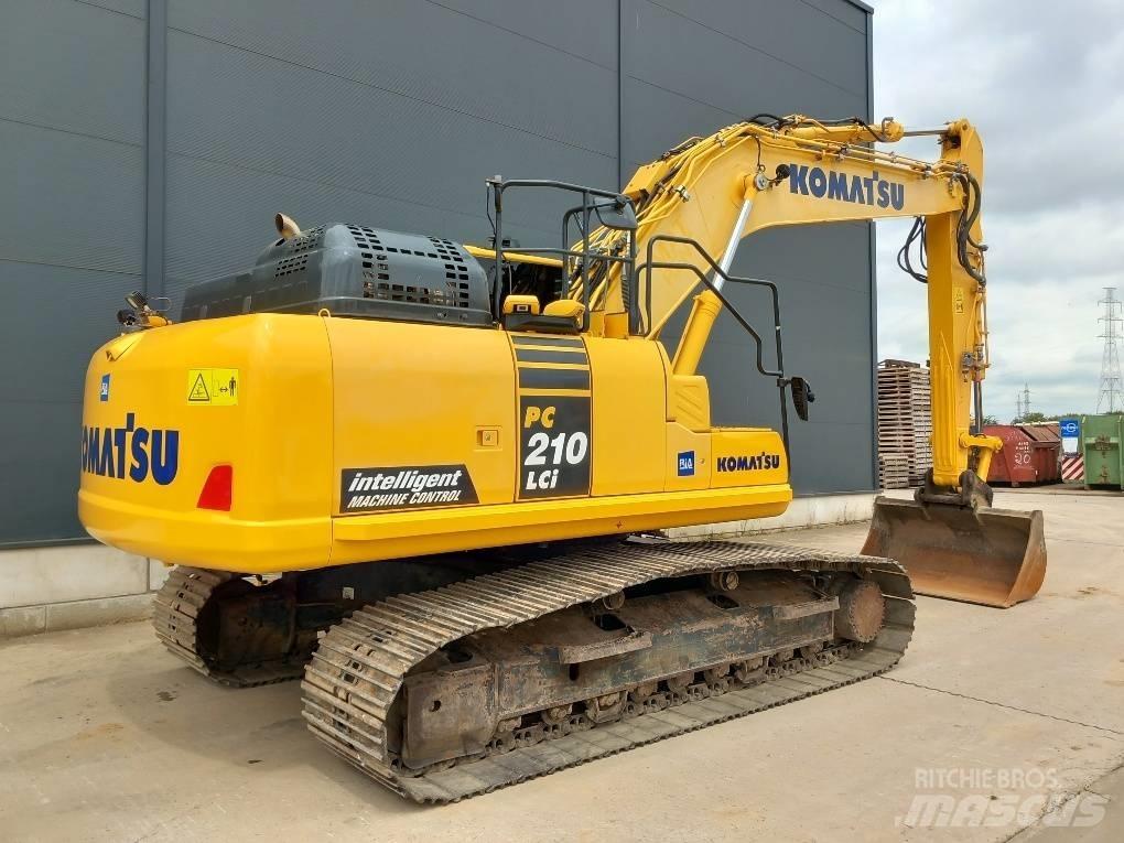 Komatsu PC210LCI-11 Гусеничні екскаватори