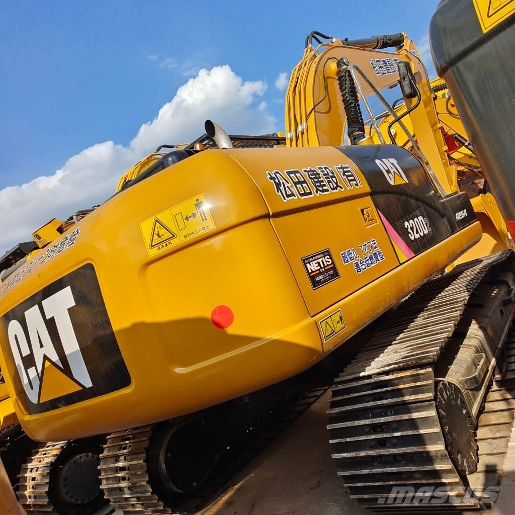 CAT 320 D Гусеничні екскаватори