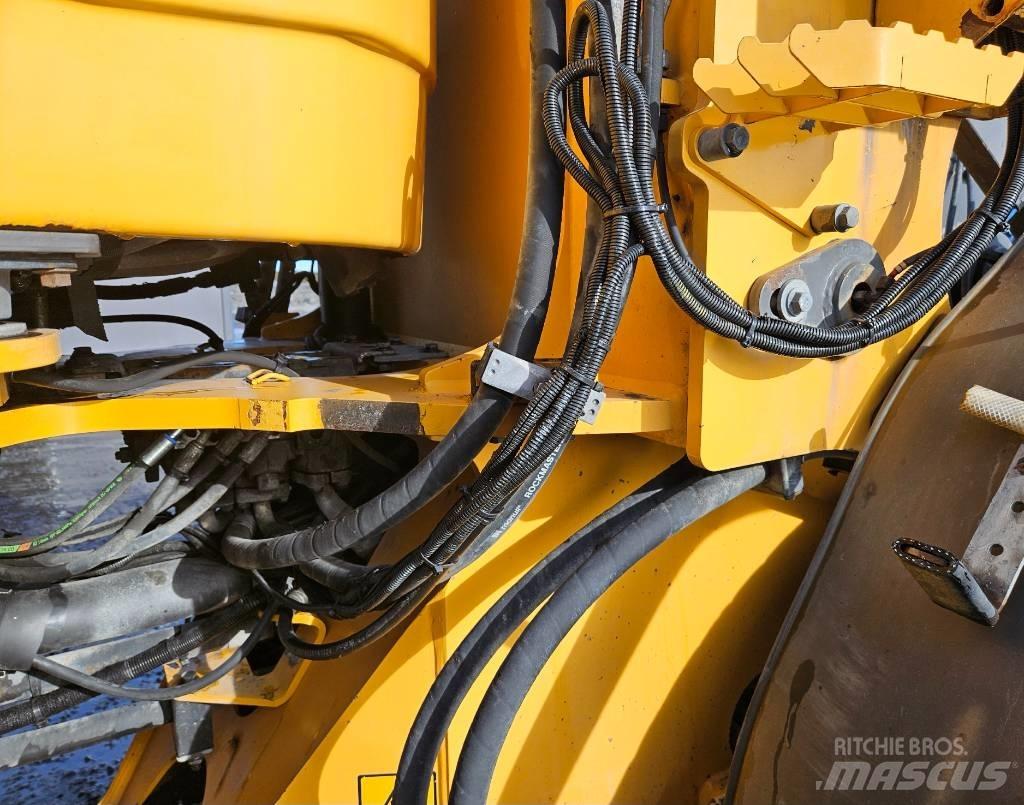 Volvo L 90 H Фронтальні навантажувачі
