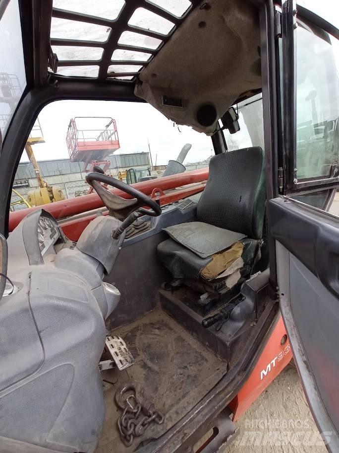 Manitou MT 932 Телескопічні навантажувачі