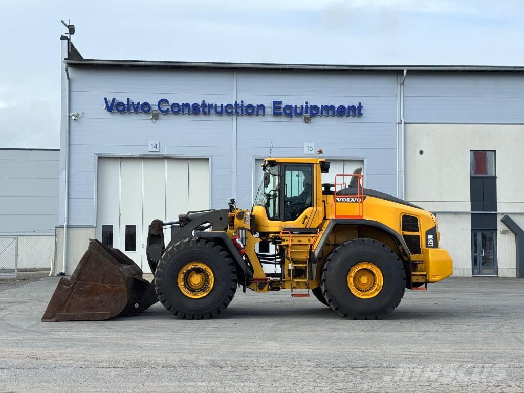 Volvo L 260 H Фронтальні навантажувачі