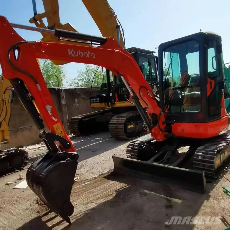 Kubota U35 Міні-екскаватори < 7т