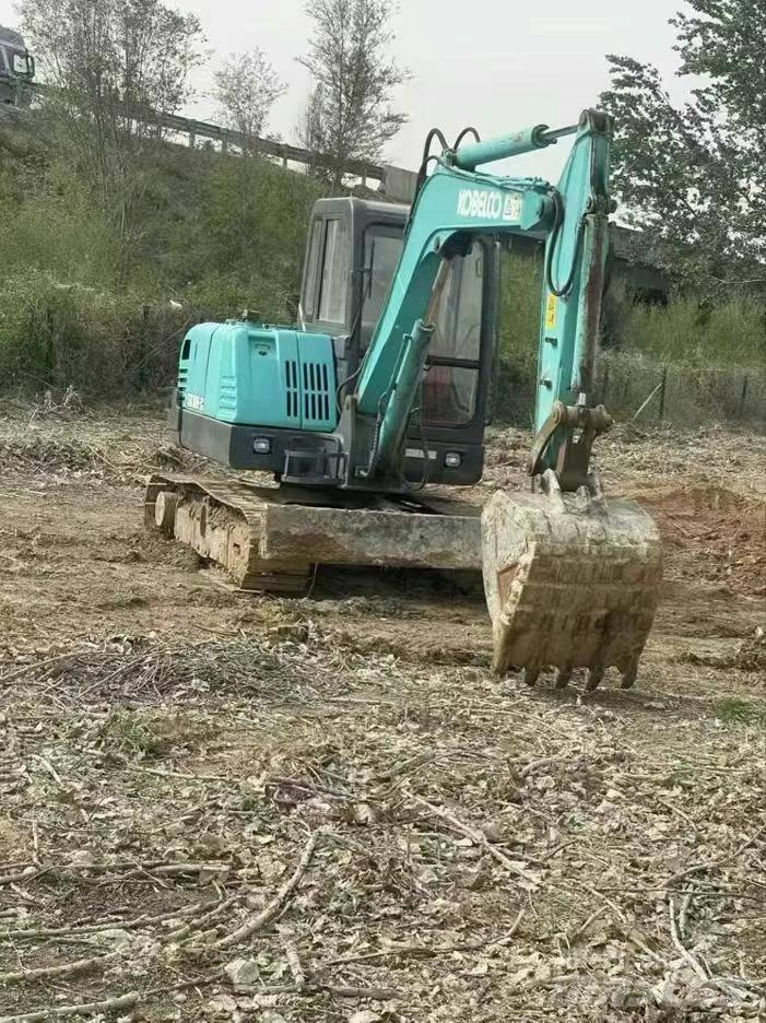 Kobelco SK60 Гусеничні екскаватори