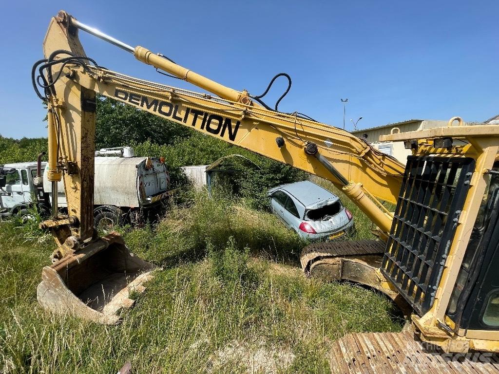 Komatsu PC210LC-6K Гусеничні екскаватори