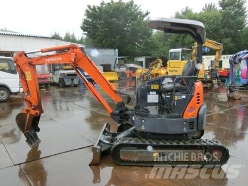 Hitachi ZX20U Міні-екскаватори < 7т