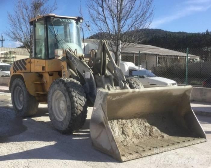 Volvo L 45 Фронтальні навантажувачі