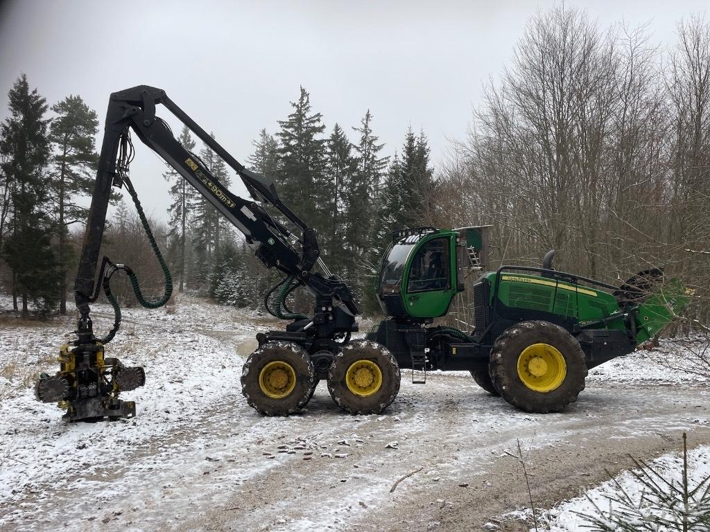 John Deere 1470 G Харвестери