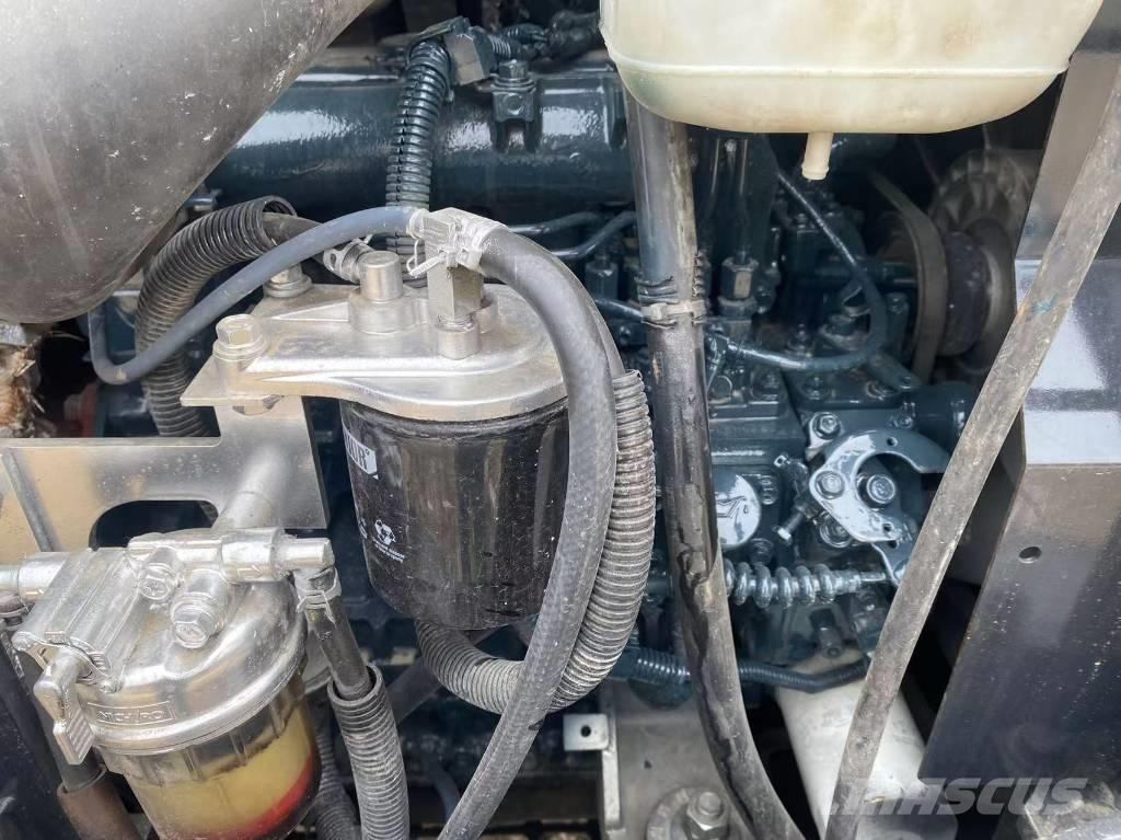 Kubota 155 Гусеничні екскаватори