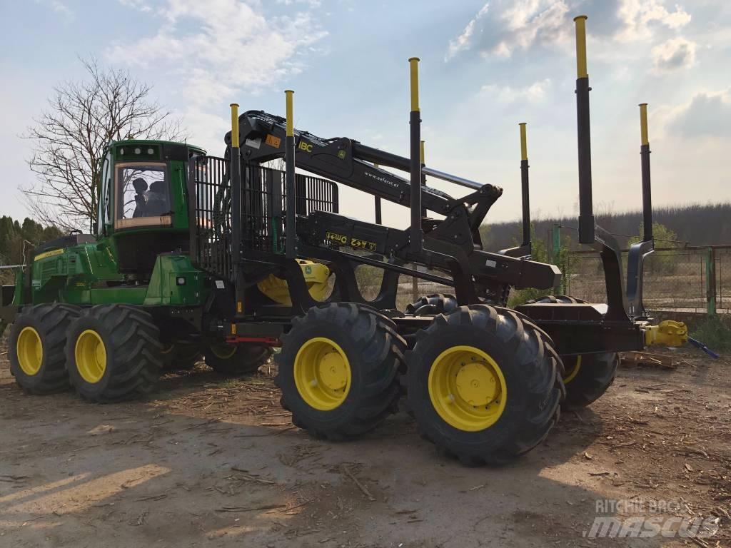 John Deere 1210 G Форвардери