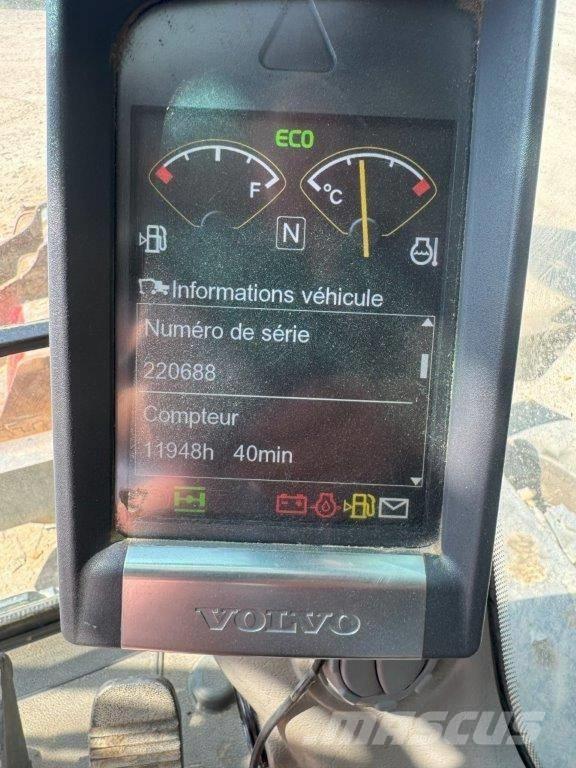 Volvo EW 140 D Колісні екскаватори