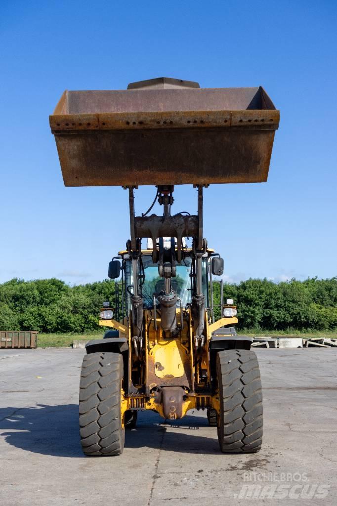 Volvo L110H Фронтальні навантажувачі