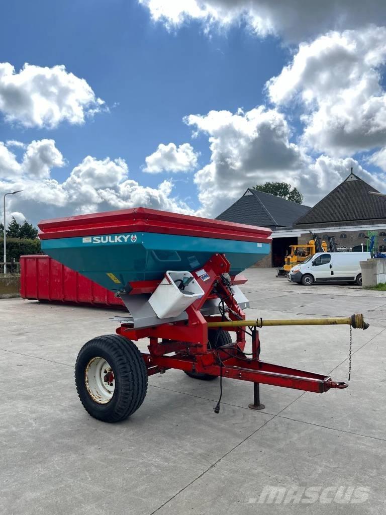 Sulky DPX 1500 Розсіювач мінеральних добрив