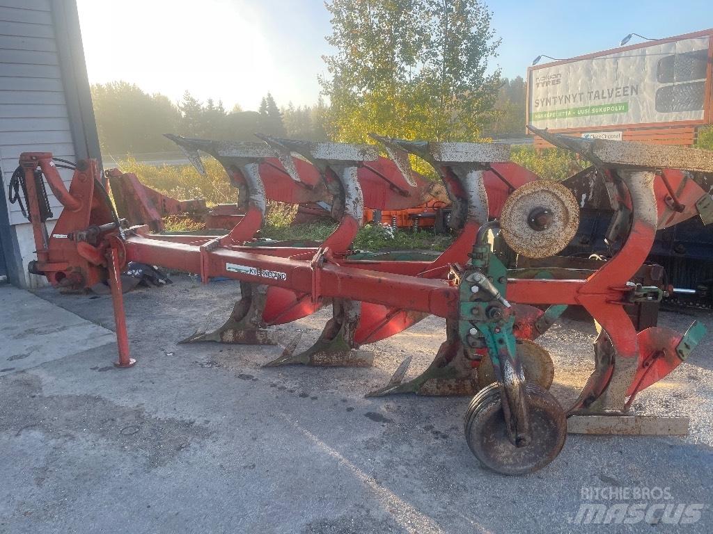 Kverneland E160-4 Реверсивні плуги