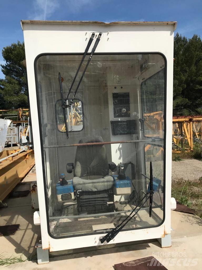 Potain MD 220 Баштові крани