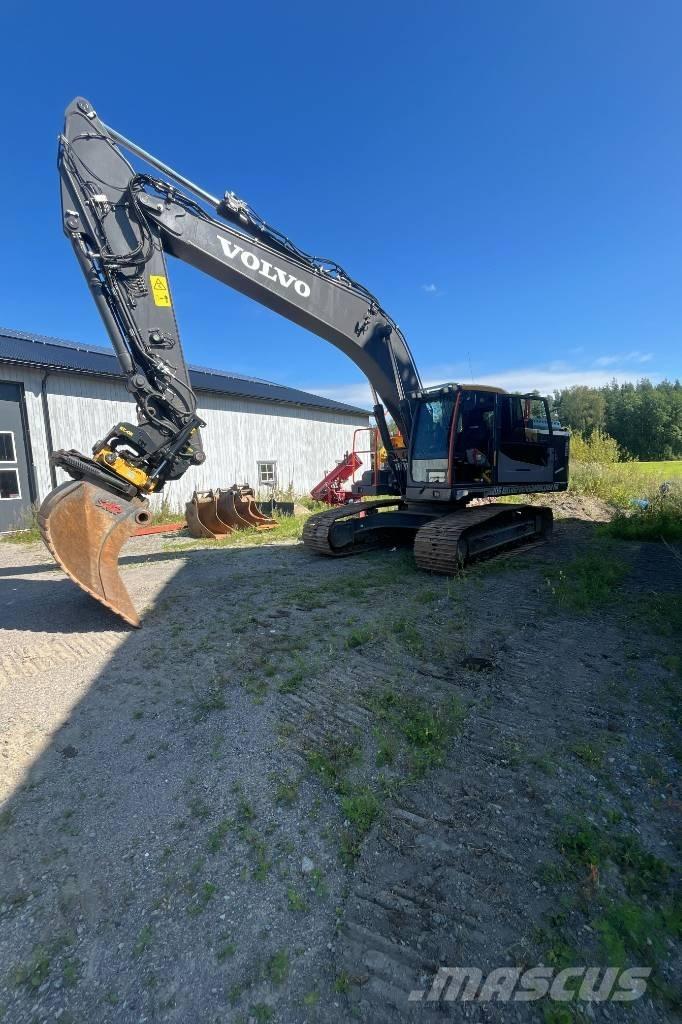 Volvo EC 250 EL Гусеничні екскаватори